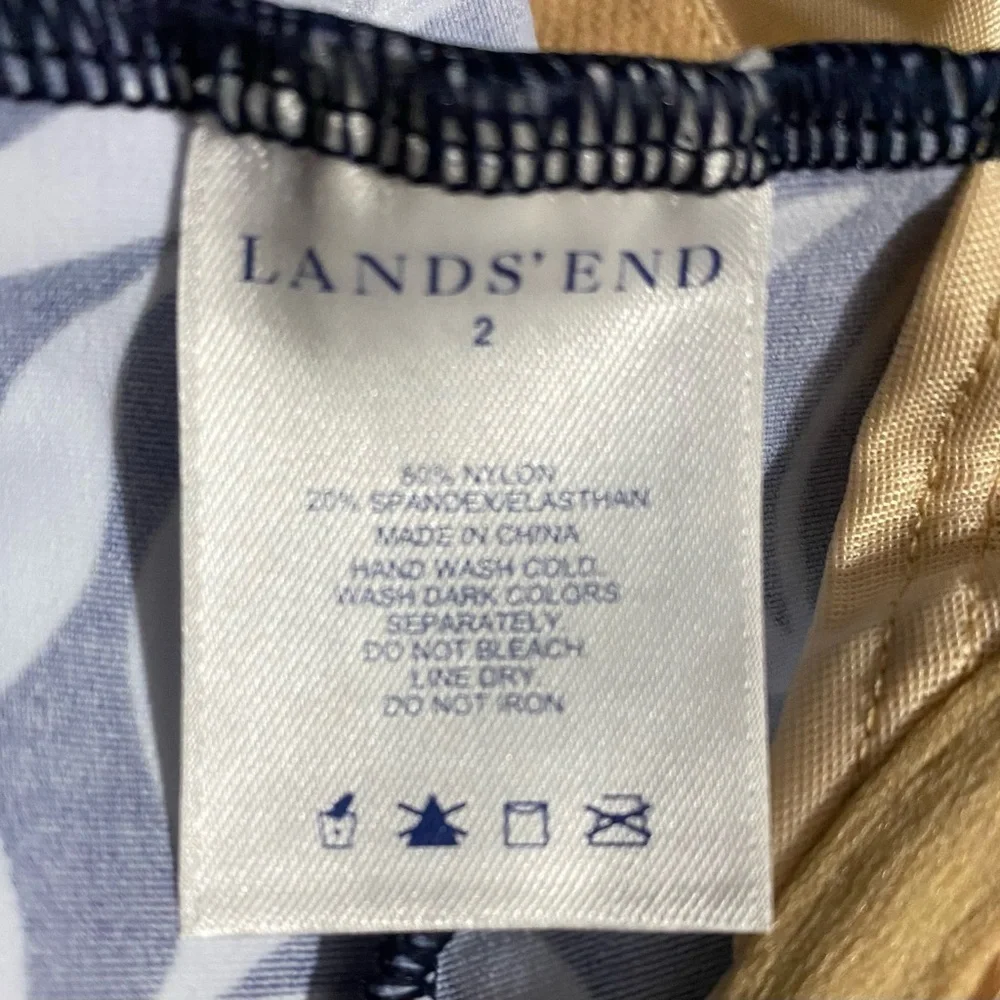 Lands’ End Tankini Twist,Swim Top, Sz 2, Bust 33, 34, Geo,Underwire‌, NWOT